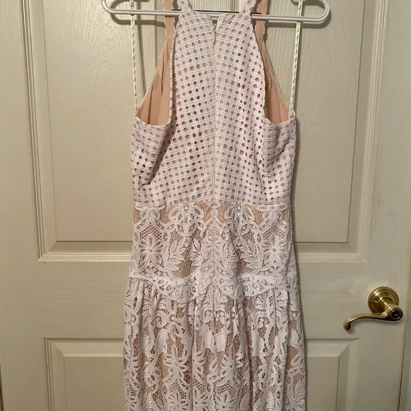 Lilly Pulitzer Lace Dress - Picture 2 of 4